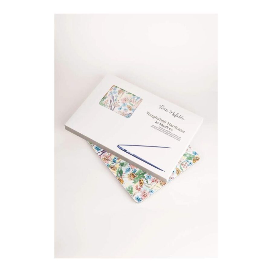 Carcasa Macbook Petite Mafalda